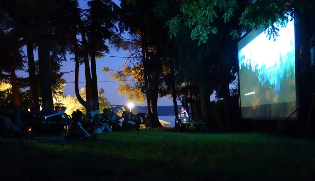 Kino Otok - Isola Cinema Festival 2014 Screening of the Video on the Beach section.jpg