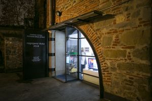 Entrance to <!--LINK'" 0:63-->, 2020.