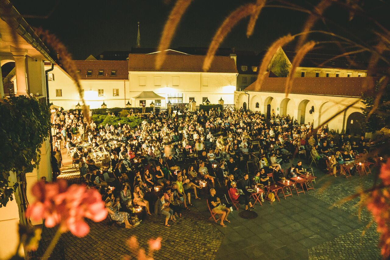 Shots International Short Film Festival 2022 View of the full audience Photo Nika Holcl.jpg