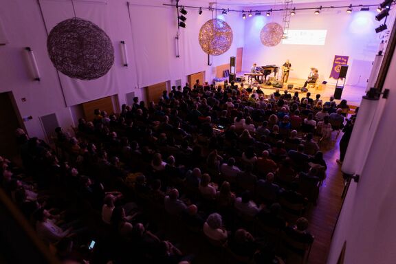 Concert by Slovenian singer-songwriter Rudi Bučar at Loka in the Snow Festival, Škofja Loka 2023. Author: Anja Strojan