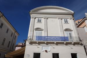 <!--LINK'" 0:158-->, 2020.