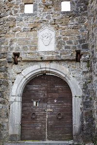 Entrance to <!--LINK'" 0:10-->, 2020.