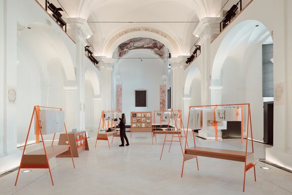 Illustration Corner, mobile exhibition by Center of Illustration