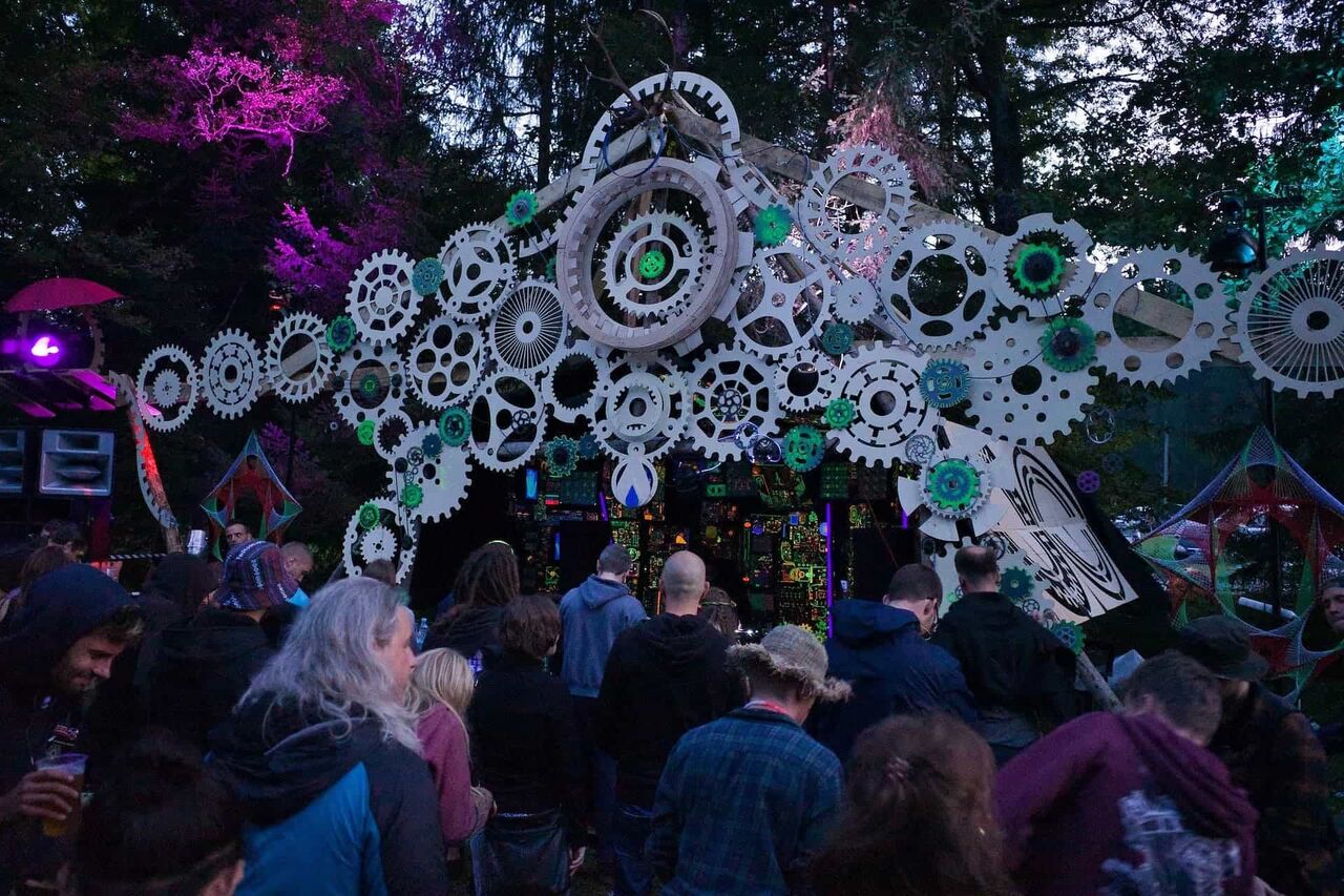 Drops Festival 2019 cage stage.jpg