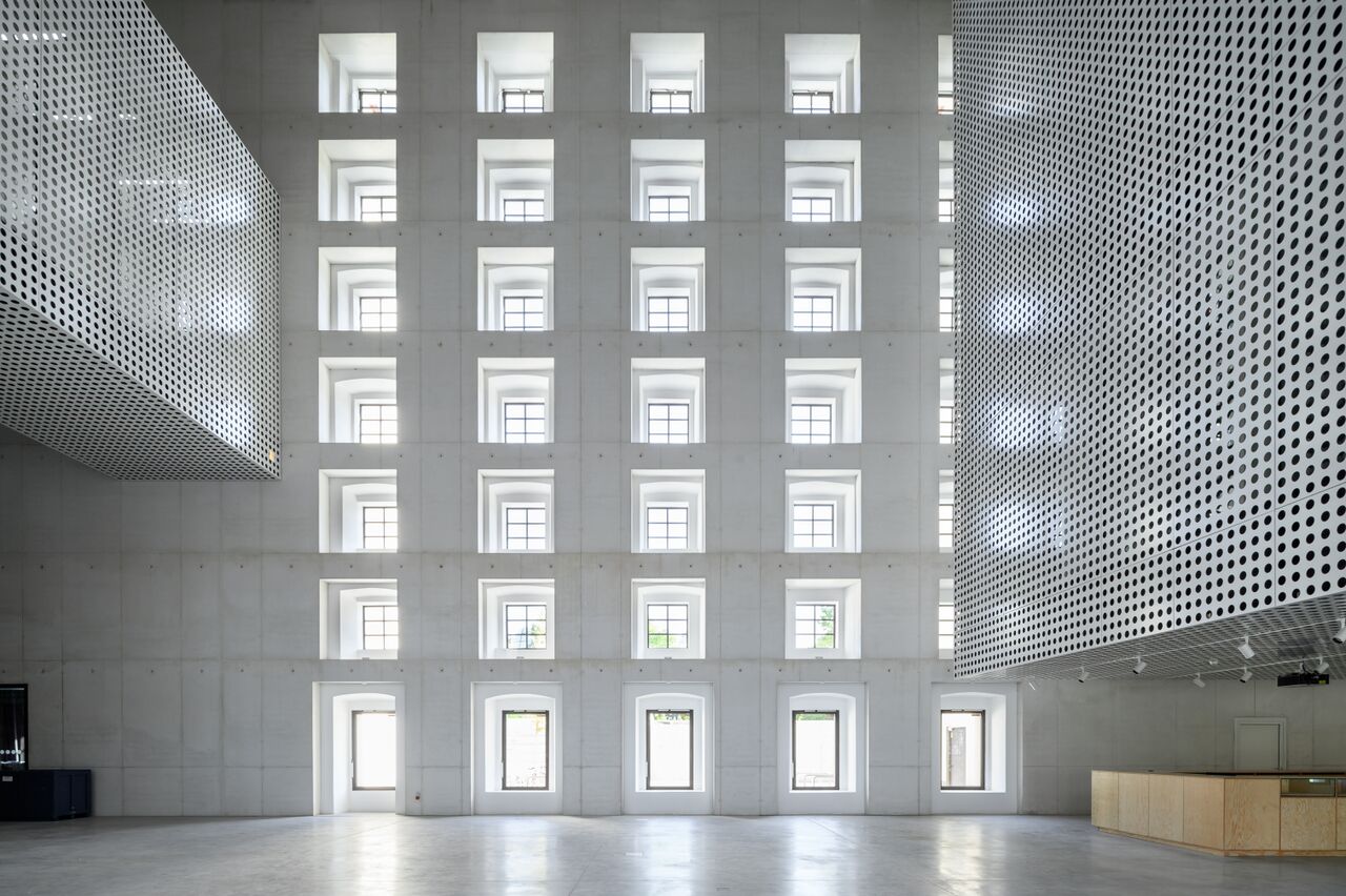 Cukrarna Gallery 2024 Indoors View Photo Miran Kambic.jpg