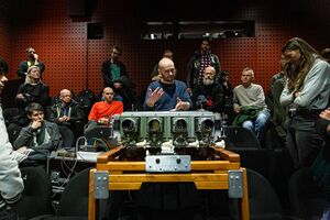 The presentation of <i>Archeoscope</i>, a special opto-mechanical projecting apparatus created for live film performances, invented and constructed by Czech filmmaker Jan Kulka, <!--LINK'" 0:292--> 2023. Author: Asiana Jurca Avci