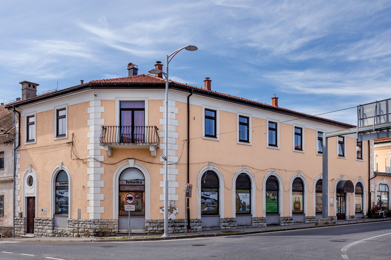 Pivka House of Culture 2023 Exterior Photo Simon Avsec.jpg