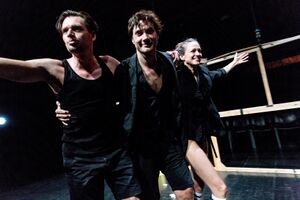 Primož Bezjak, Branko Jordan, and Katarina Stegnar from collective <!--LINK'" 0:34--> in their performance <i>Grosse Erwartungen</i>. Author: Nada Žgank