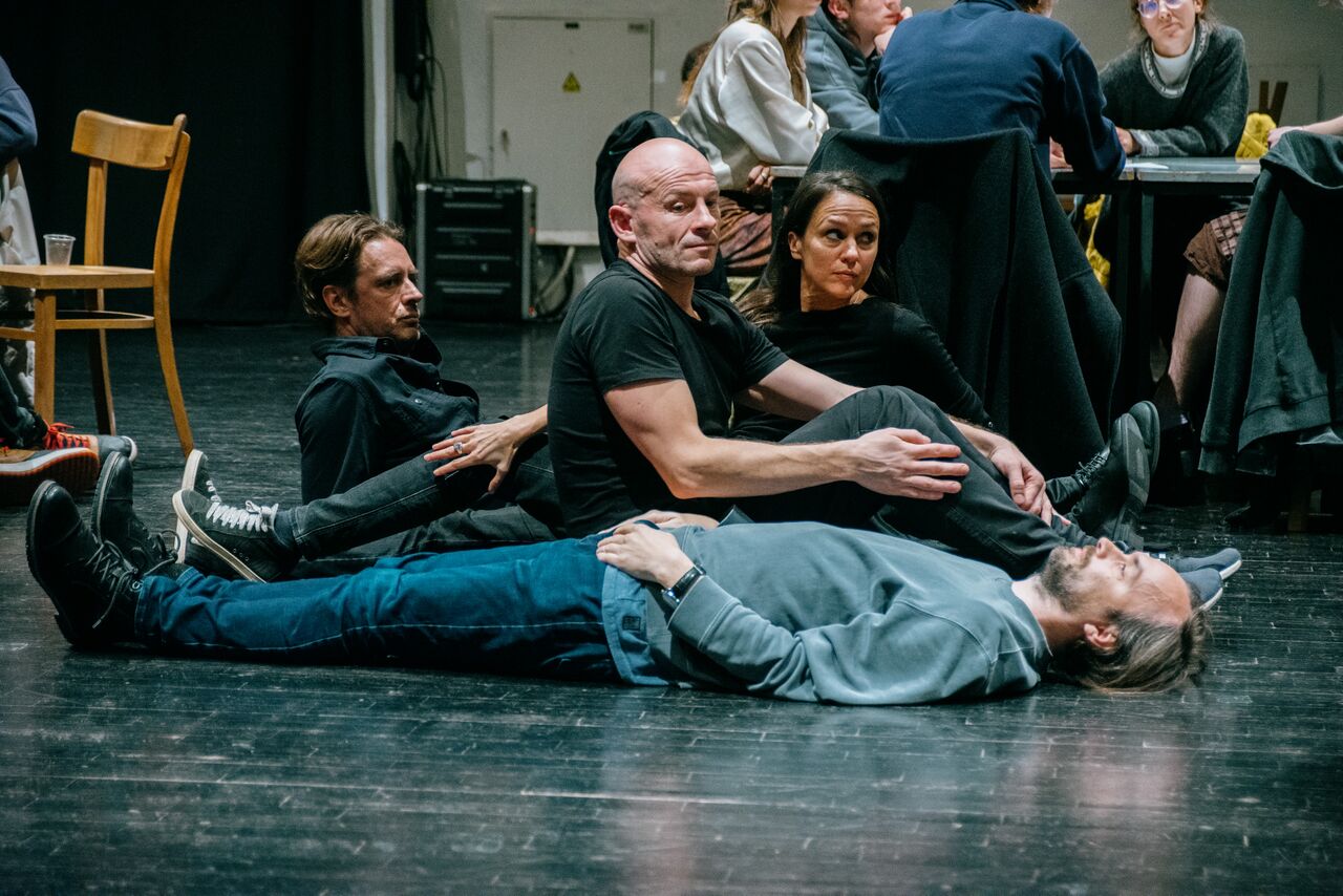 Beton Ltd. 2023 Fun Fact theatre co-production Photo Ivian Kan Mujezinovic.jpg