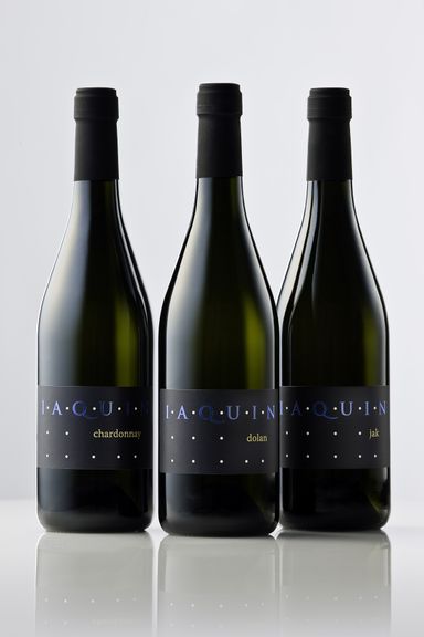 Design for Iaquin wine by Studiobotas, 2009