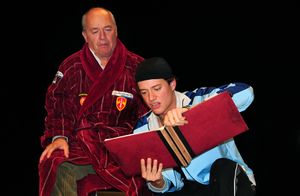 Hübner Lutz's <i>A Boxer's Heart</i> puppetry show directed by <!--LINK'" 0:1159--> premiered at the <!--LINK'" 0:1160--> in 2008
