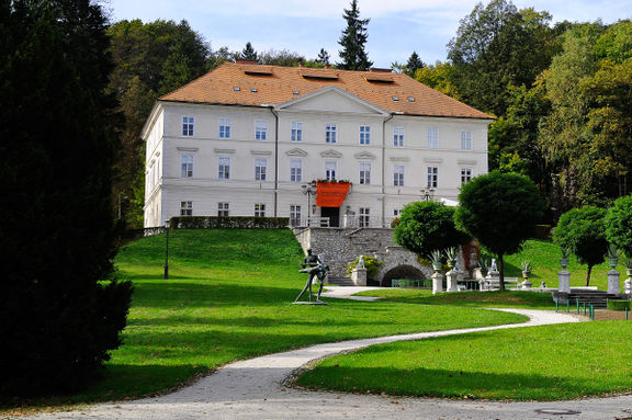 File:MGLC - Tivoli Mansion Ljubljana - Photo Borut Peterlin.jpg