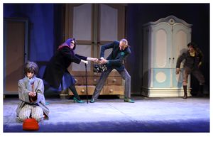Erich Kästner's "Anna Louise and Anton" directed
by <!--LINK'" 0:329-->, <!--LINK'" 0:330-->, 2011-12