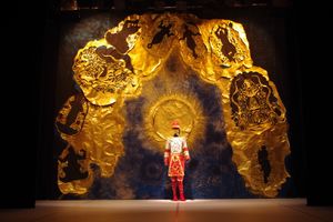 <i>Nijinsky Siam</i> choreography, artistic direction and set design by Pichet Klunchun (Thailand),<!--LINK'" 0:1003-->, 2010