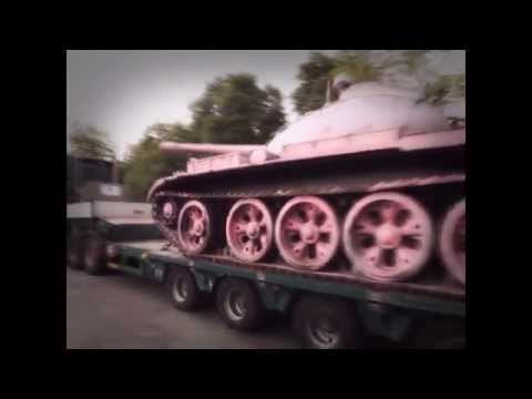 Odvoz tanka / Farewell pink tank